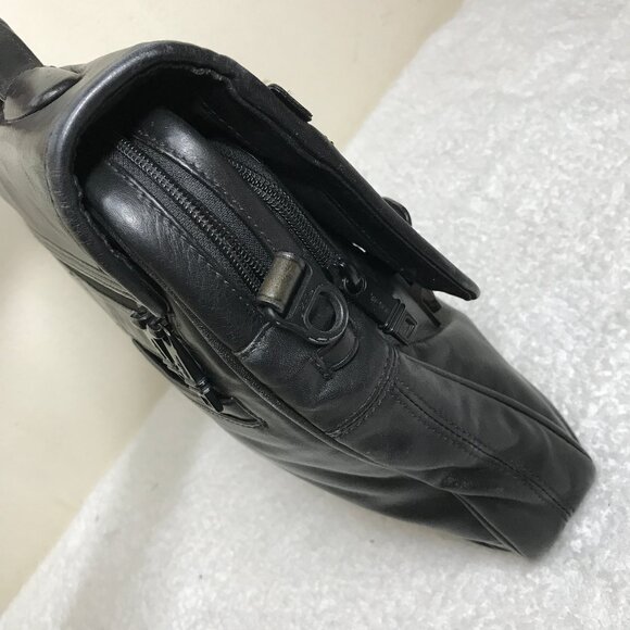 TUMI Black Leather 15" x 11" Soft Side Briefcase - Picture 11 of 16